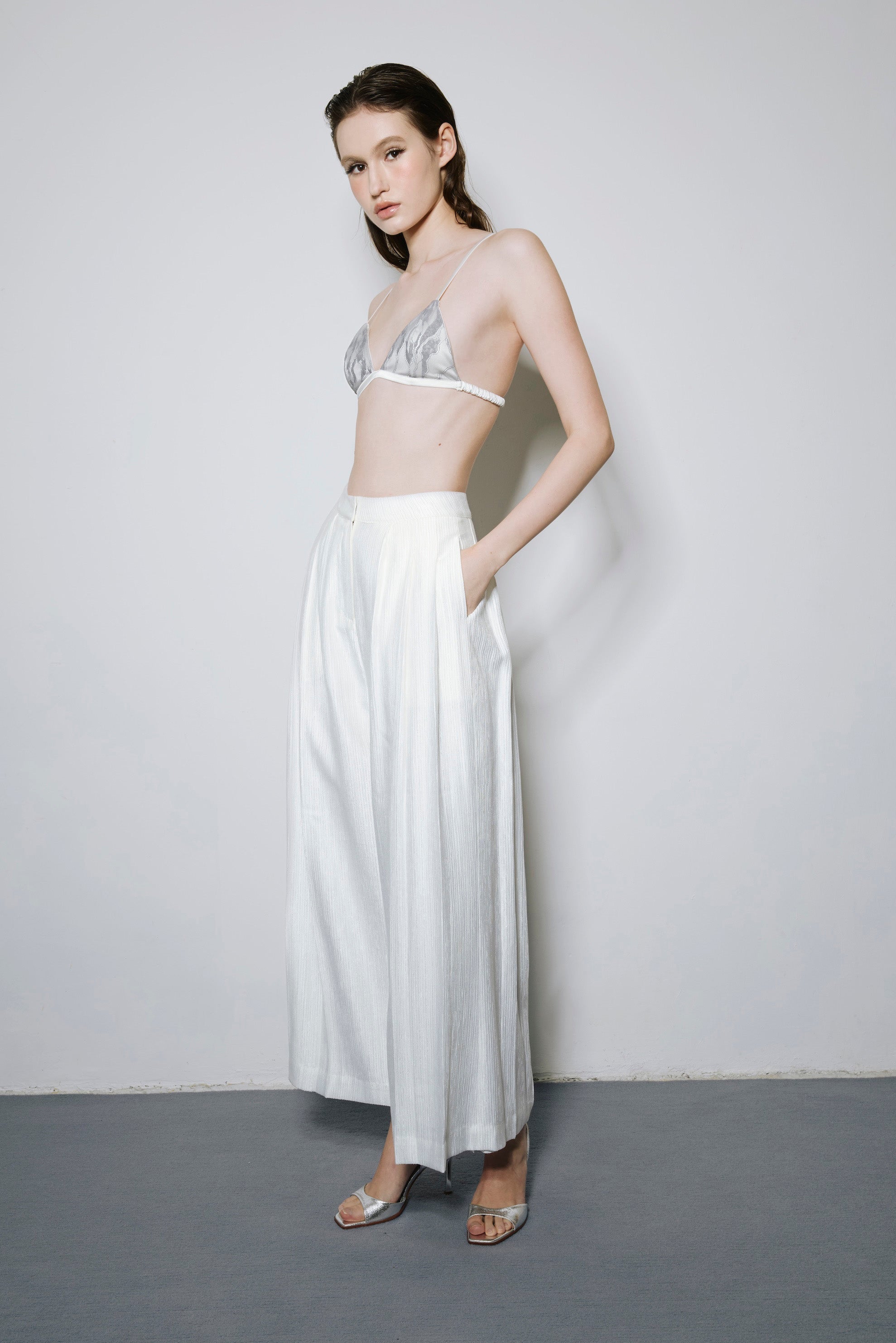 Sheen Drift Pleated Pants
